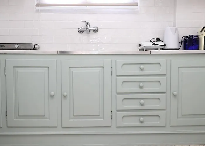 Aira * Αζόλιμνος